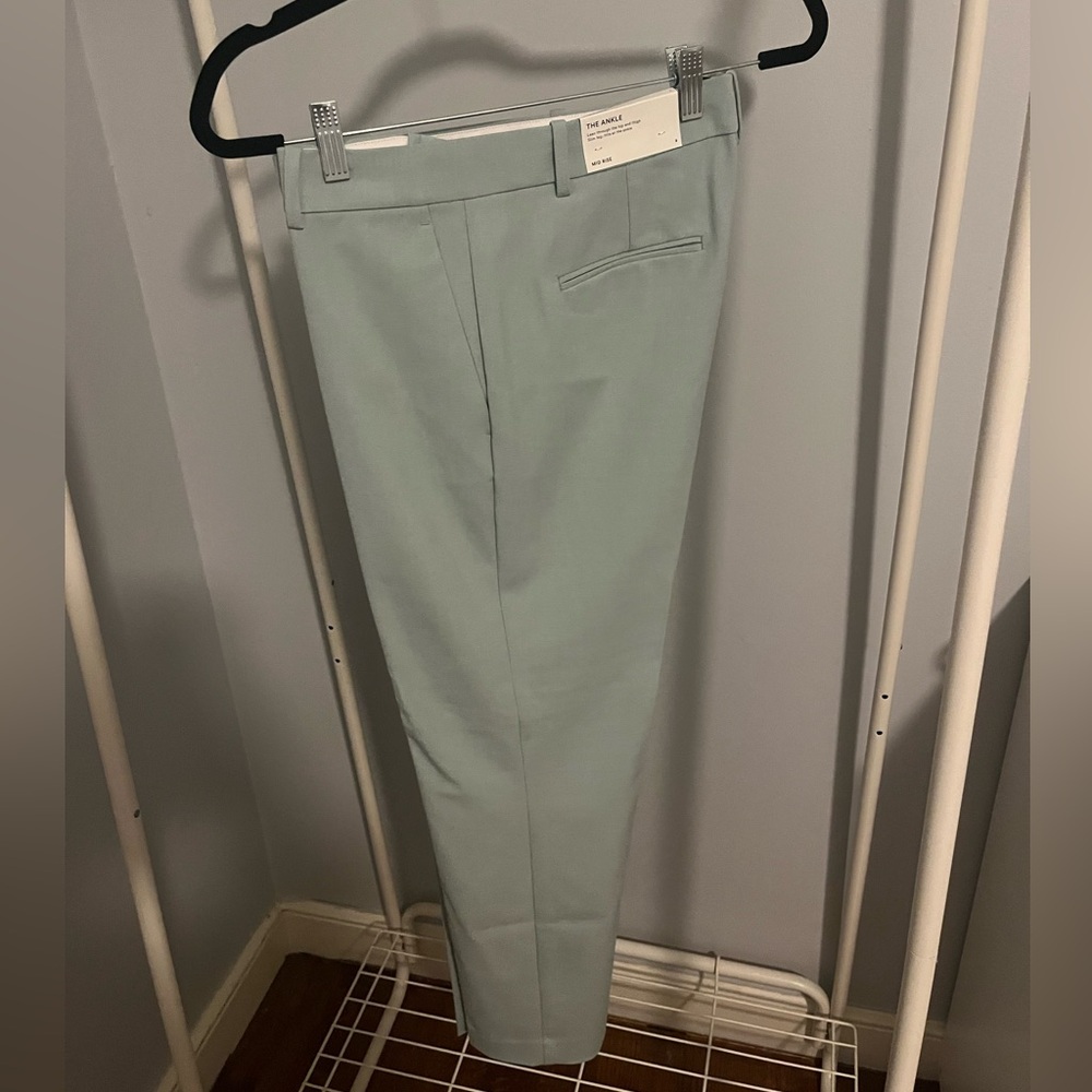 Ann Taylor Ankle Pant